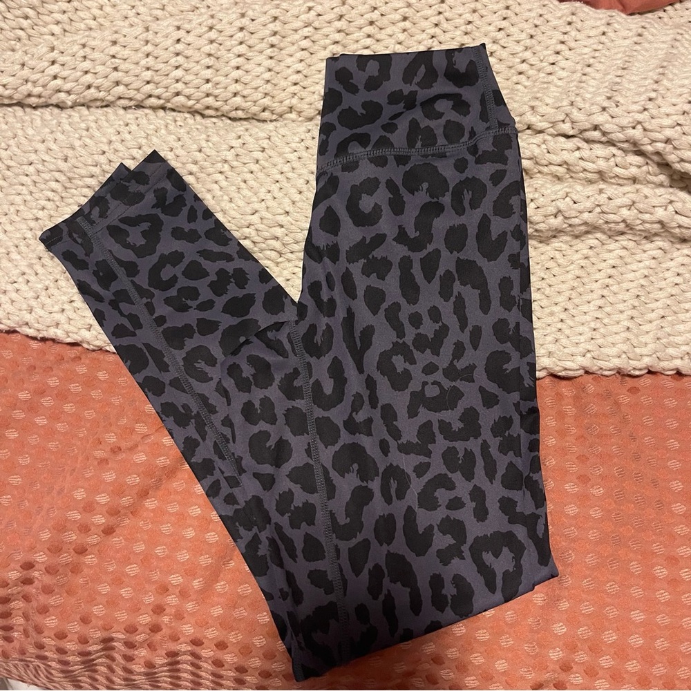 Balance athletics / vitality cheetah print leggings size XS
